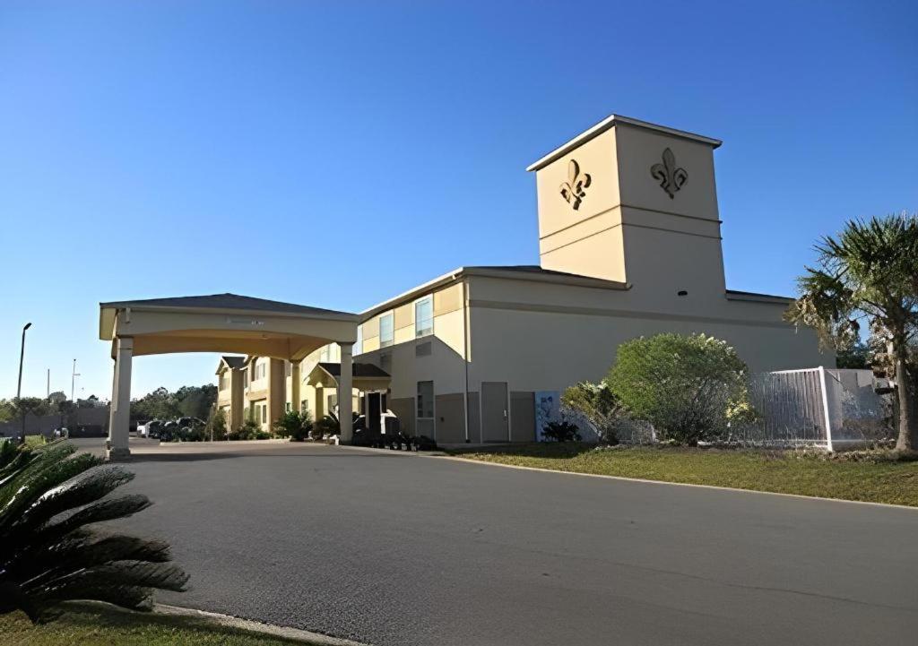 Rodeway Inn & Suites Winnfield Exterior foto